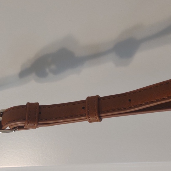 Sole Society Nikole Handbag in an Ivory Color With Camel Trim. NWT Very Cute! - Picture 7 of 12